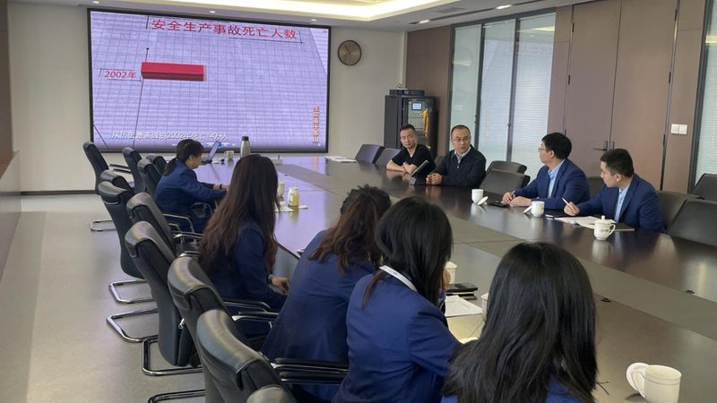 青少年心理咨询师培训面授班，如何选择合适机构？**