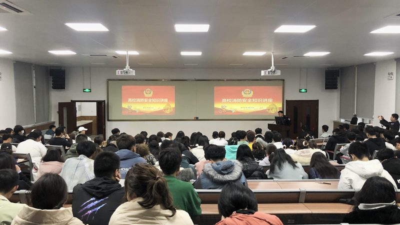 教师资格证面试班：如何选择性价比高的课程？**